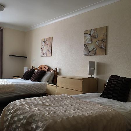 Llanion Lodge Saint Florence Экстерьер фото