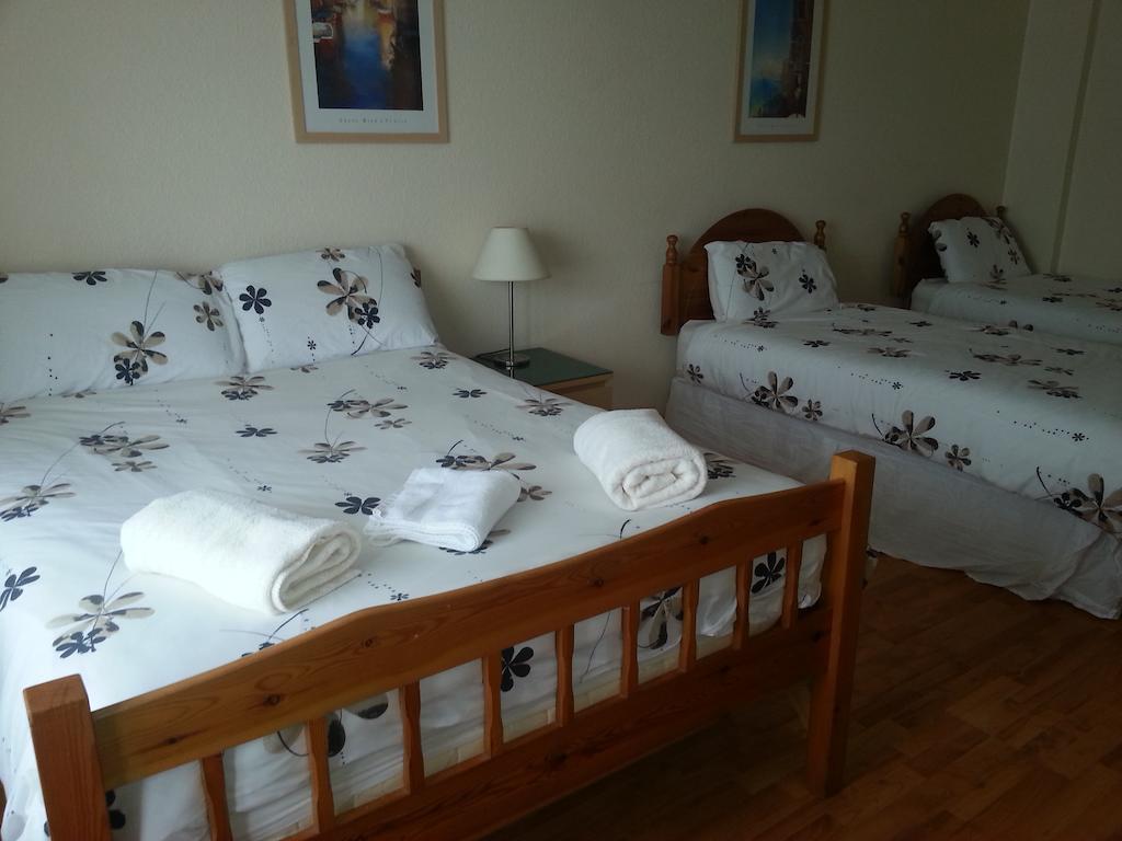 Llanion Lodge Saint Florence Номер фото