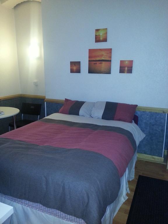 Llanion Lodge Saint Florence Экстерьер фото